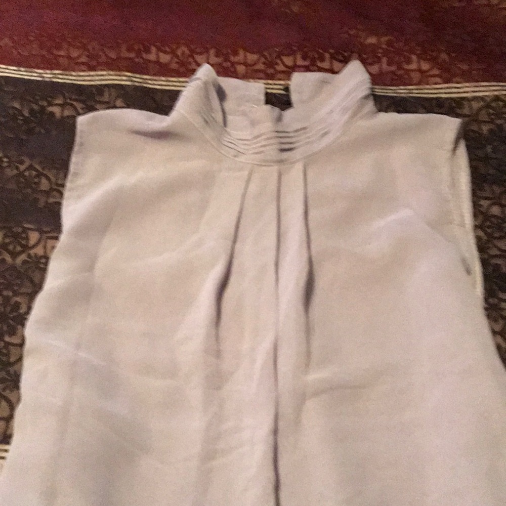 Light grey sleeveless top